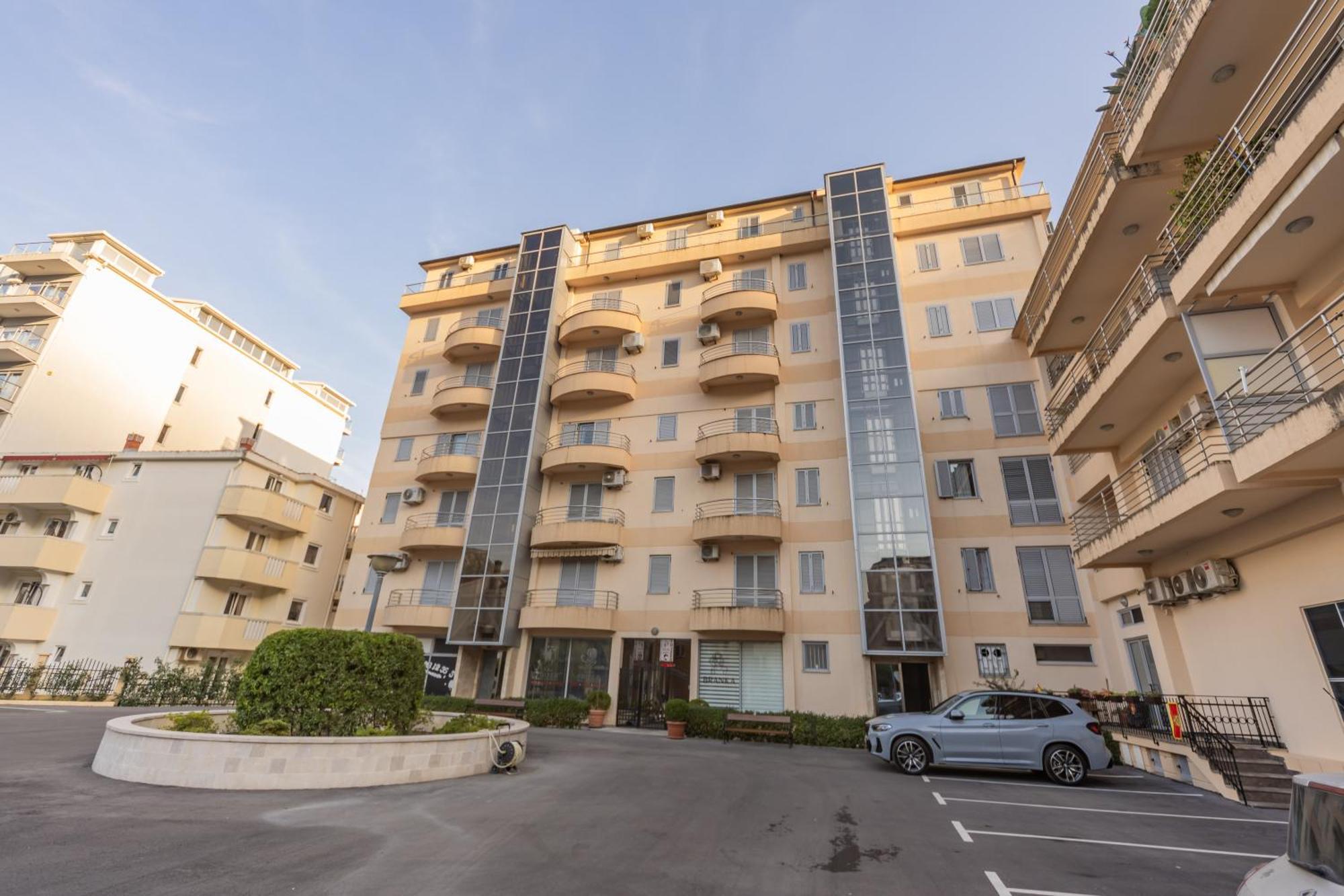 City Apartments Budva Exterior photo