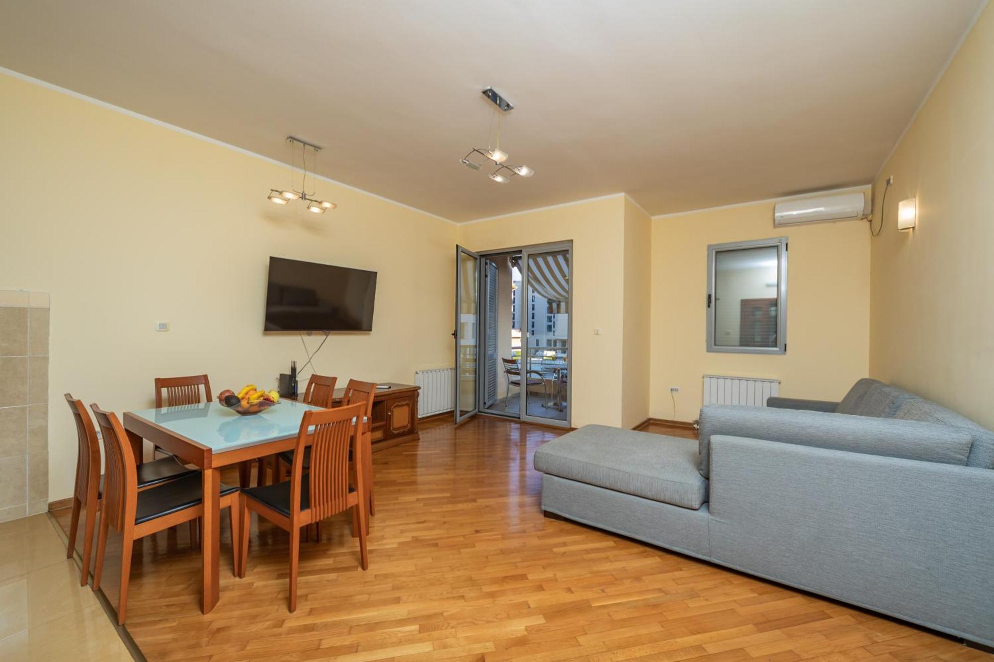 City Apartments Budva Exterior photo